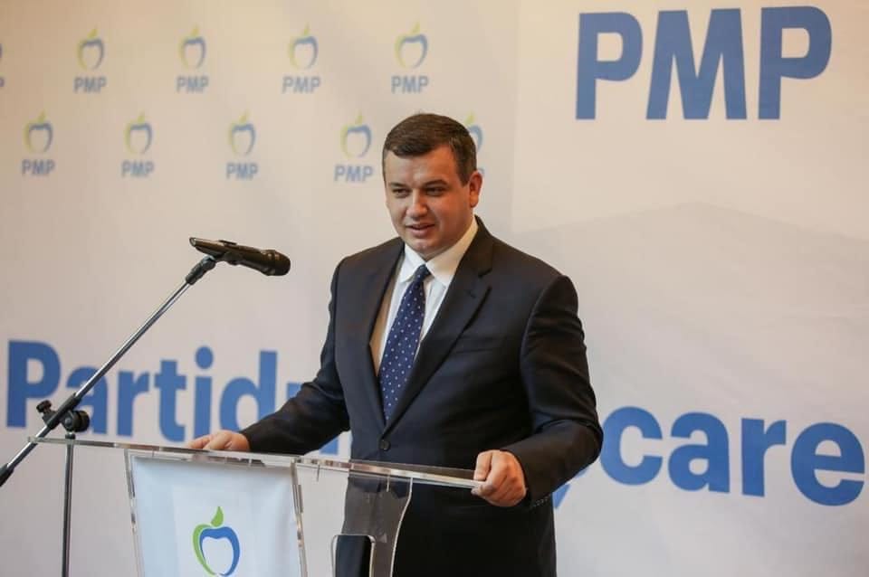 Eugen Tomac: "De doi ani trăiesc una dintre cele mai ciudate experiențe politice. Conduc un partid pe care toată lumea îl vrea desființat.